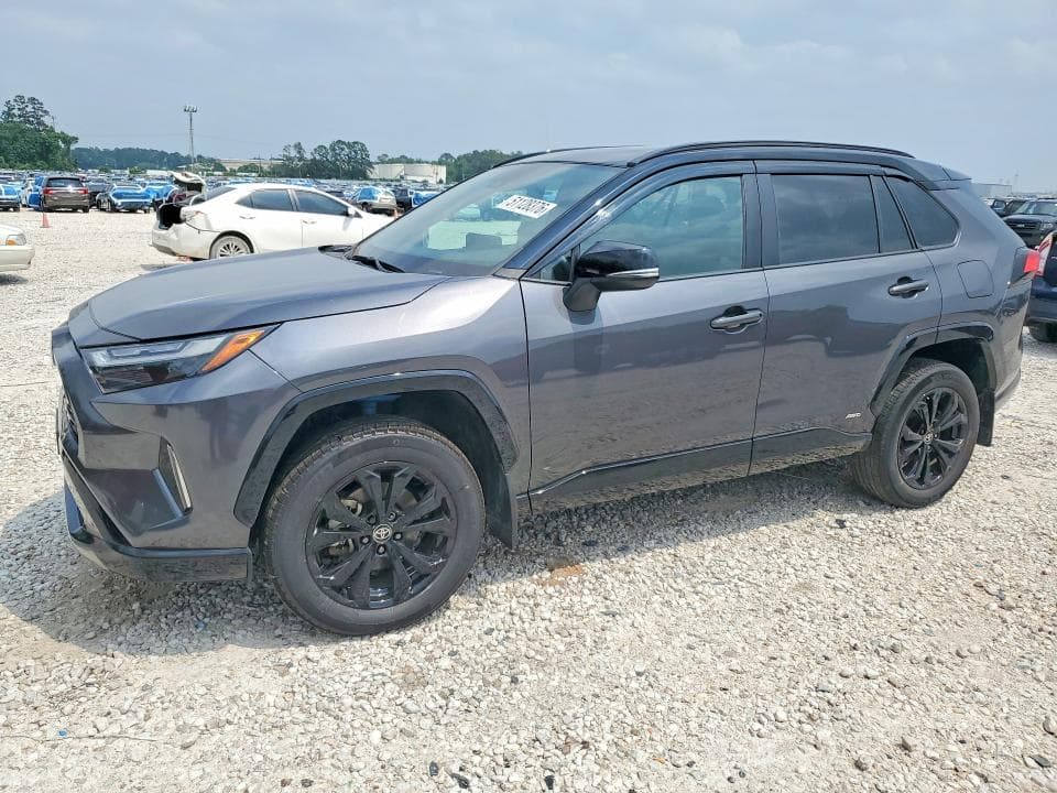 2023 Toyota RAV4 XSE