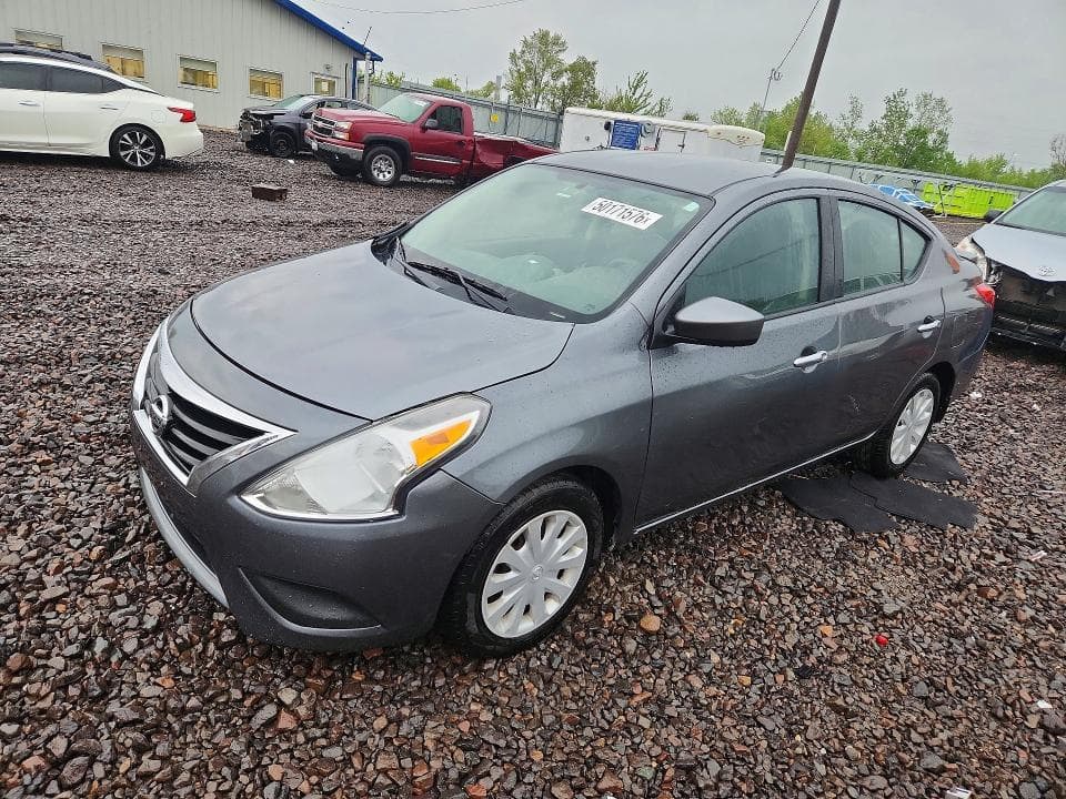 2018 Nissan Versa SV