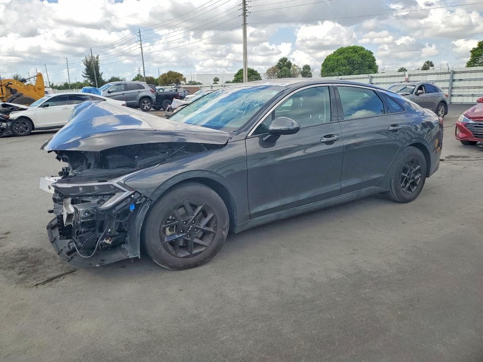 2025 KIA K5 LXS