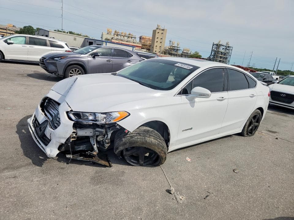 2015 Ford Fusion Titanium HEV