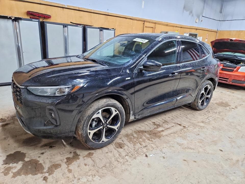 2025 Ford Escape ST Line Elite