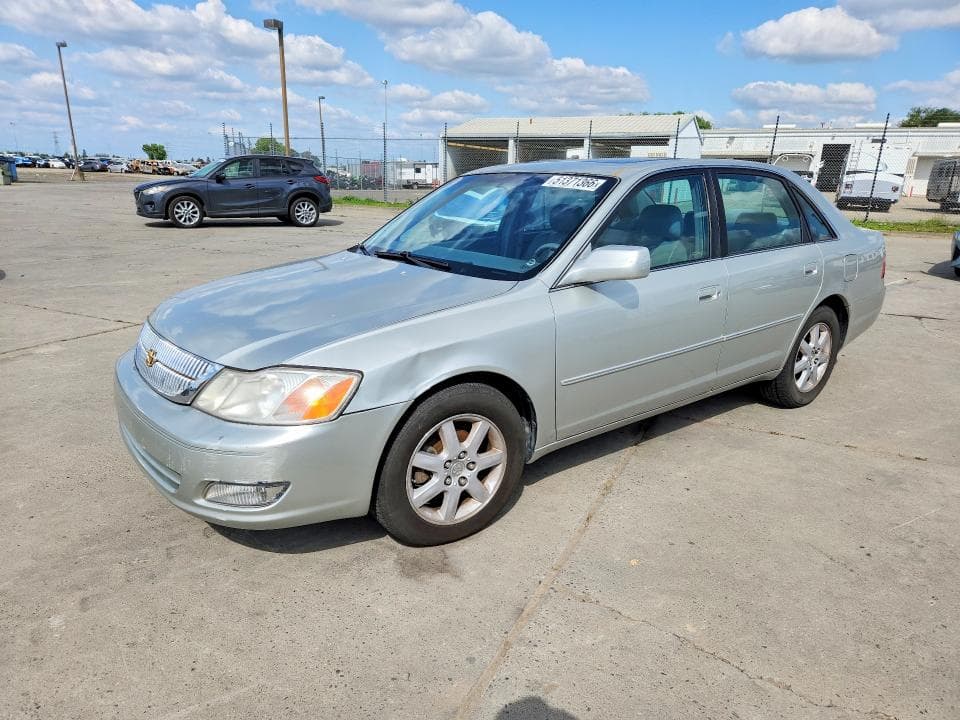 2001 Toyota Avalon XLS