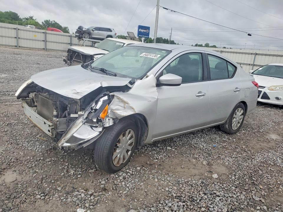 2016 Nissan Versa 1.6 SV