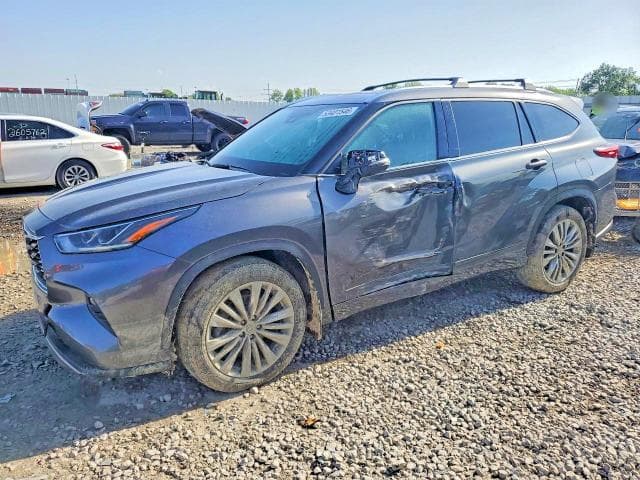 2022 Toyota Highlander Platinum