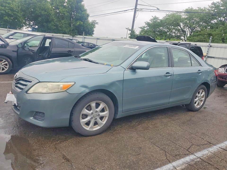 2011 Toyota Camry LE