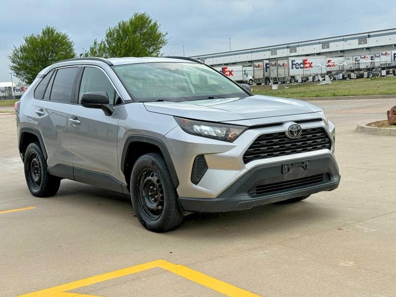 2019 Toyota RAV4 LE