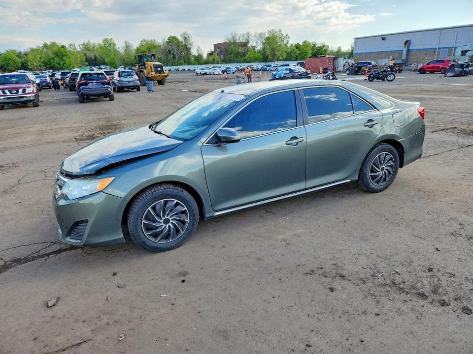 2014 Toyota Camry LE