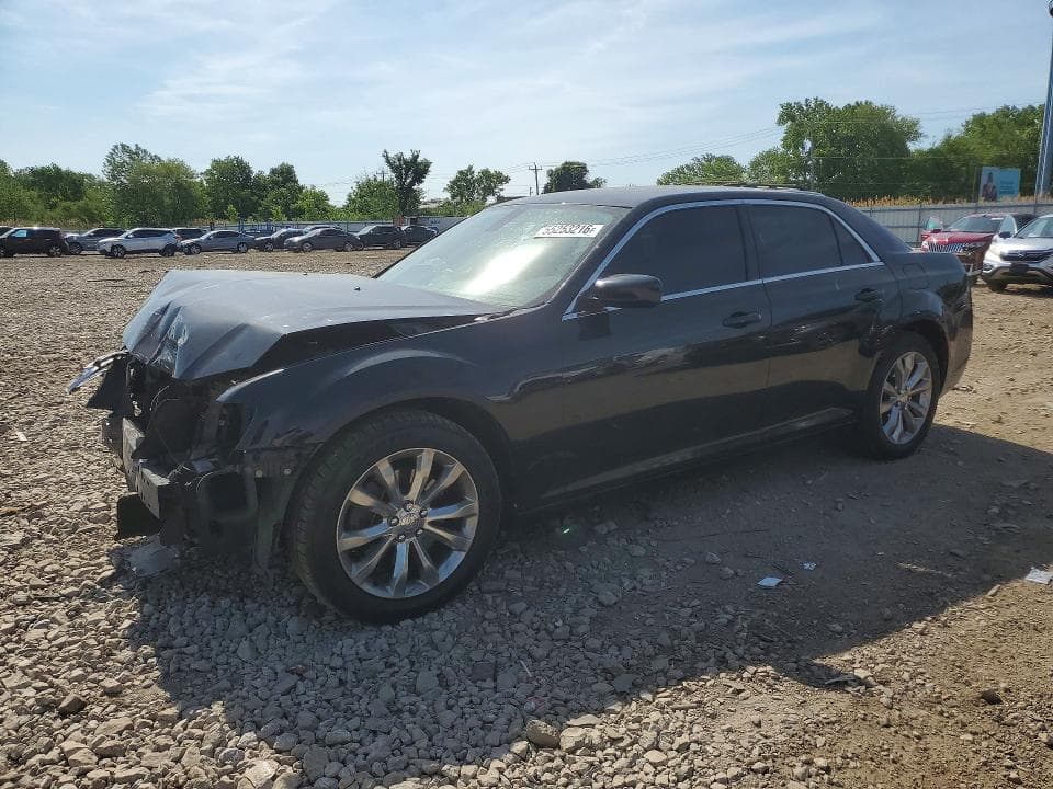 2018 Chrysler 300 Touring