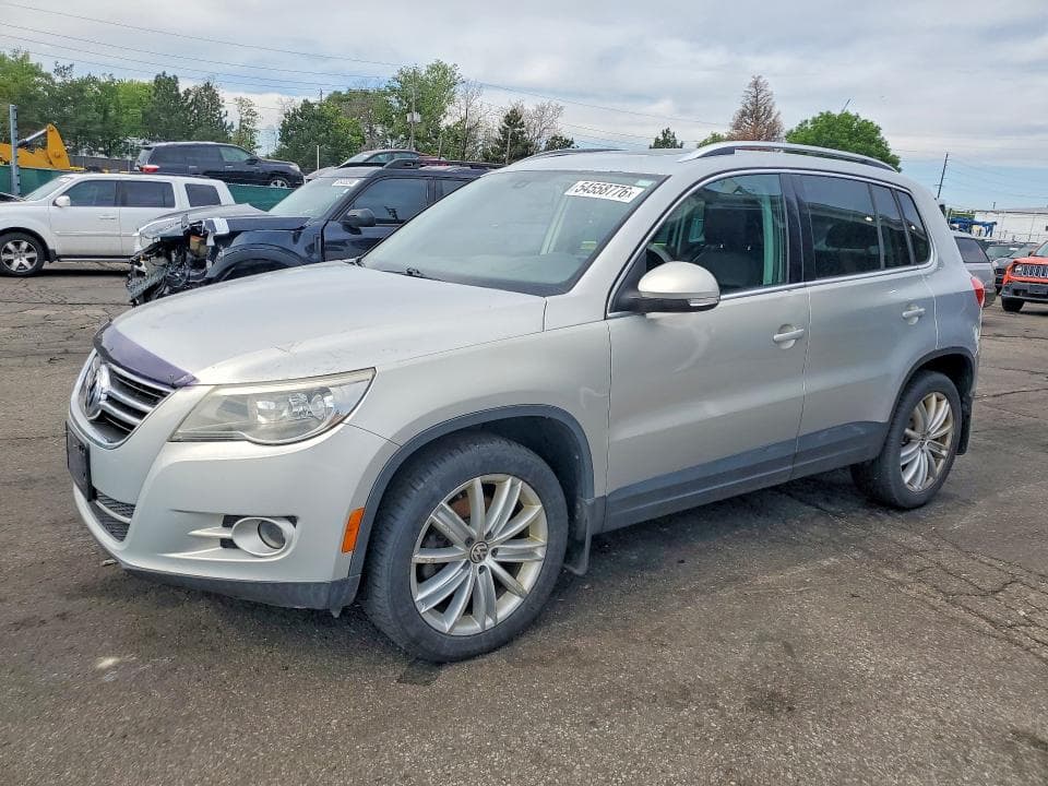 2010 Volkswagen Tiguan SE