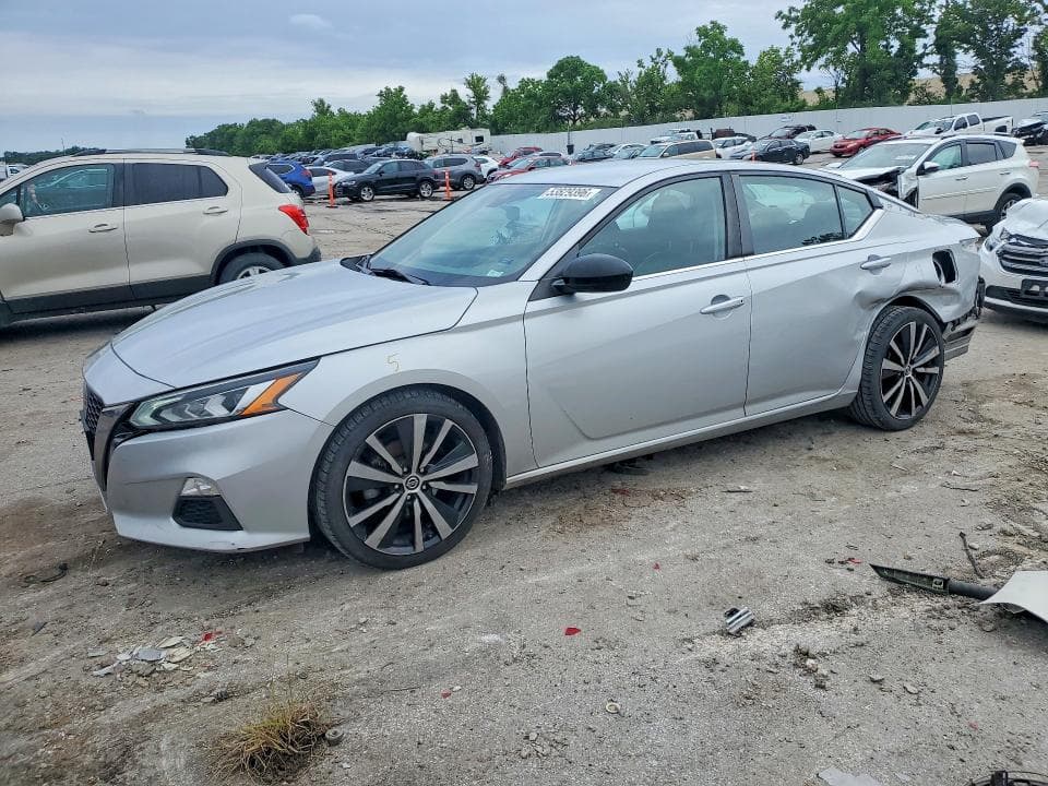 2021 Nissan Altima SR