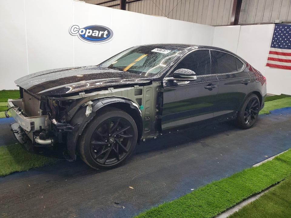 2022 Genesis G70 2.0T