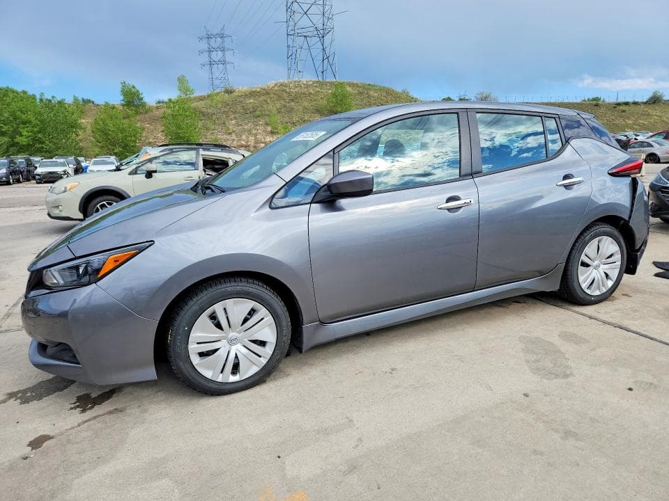 2023 Nissan Leaf S