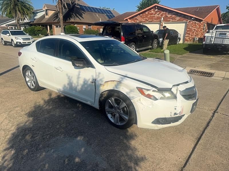 2013 Acura ILX Hybrid Tech