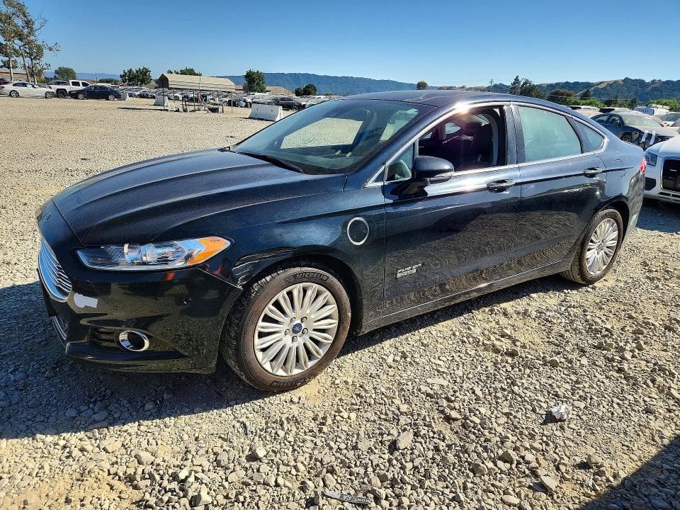2014 Ford Fusion Titanium Phev