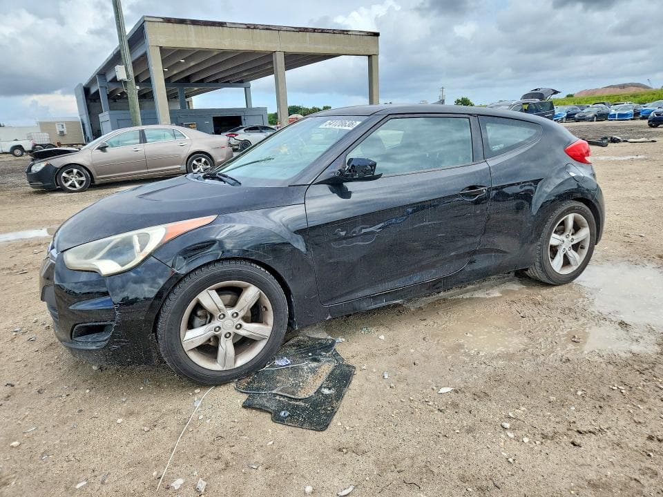 2013 Hyundai Veloster Base