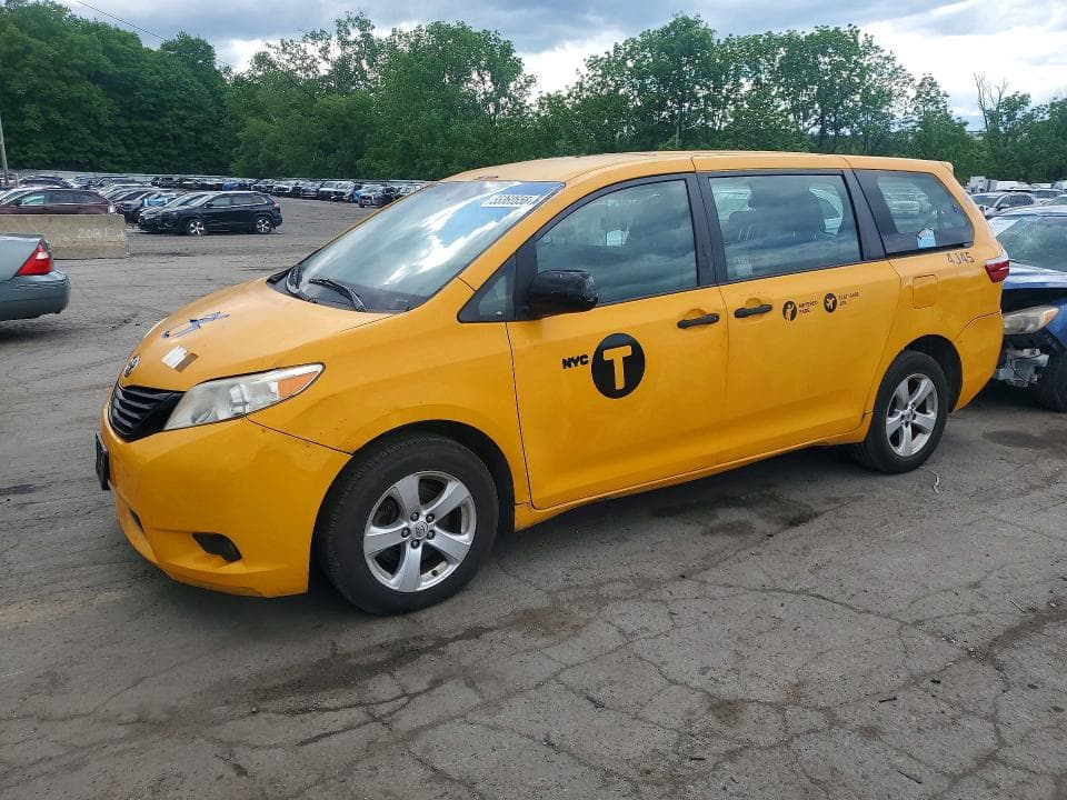 2017 Toyota Sienna L 7-PASSENGER