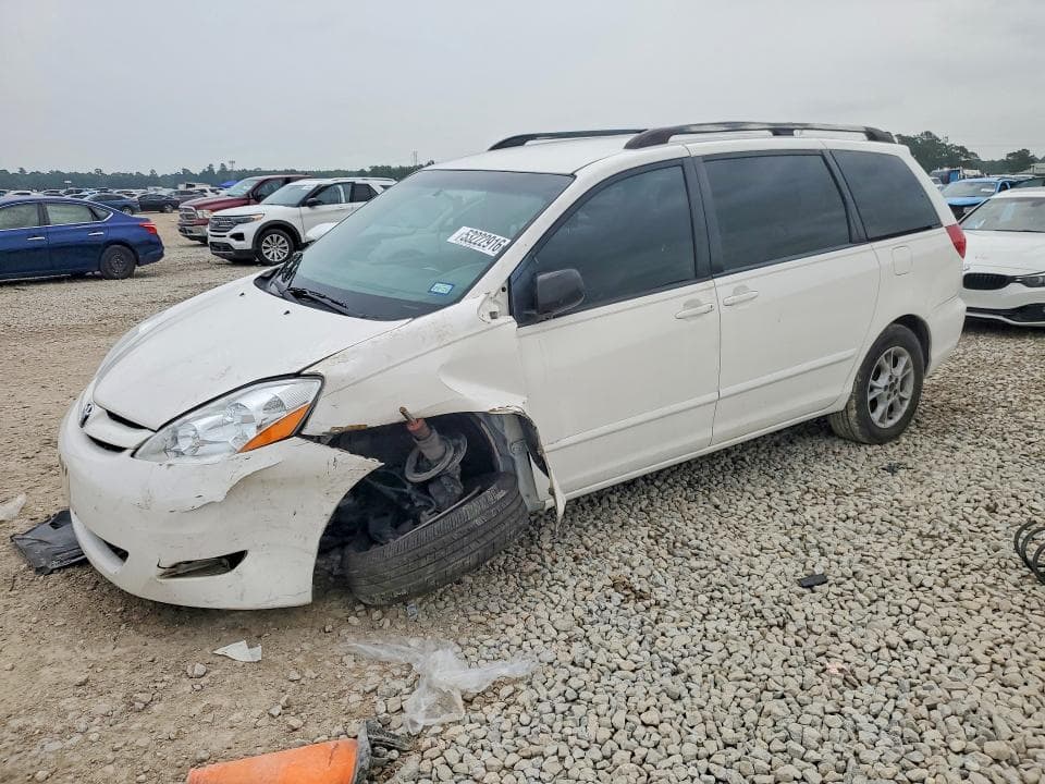 2006 Toyota Sienna LE