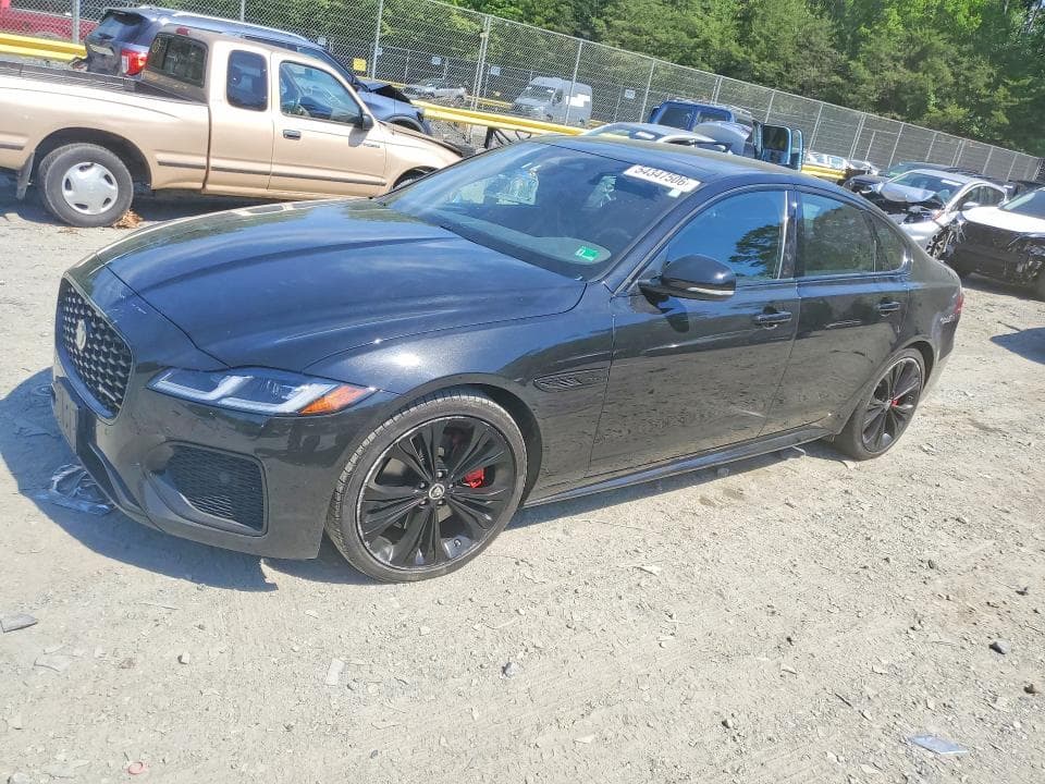 2024 Jaguar XF R-Dynamic SE