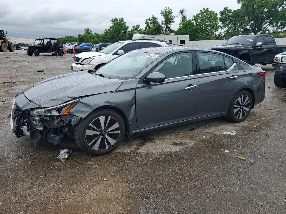 2019 Nissan Altima SV