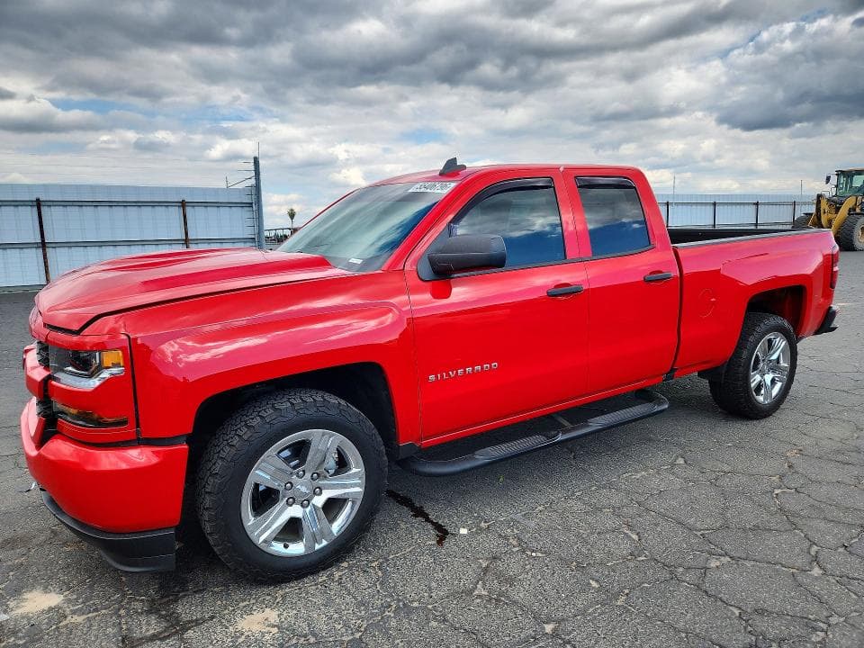 2018 Chevrolet Silverado C1500 Custom