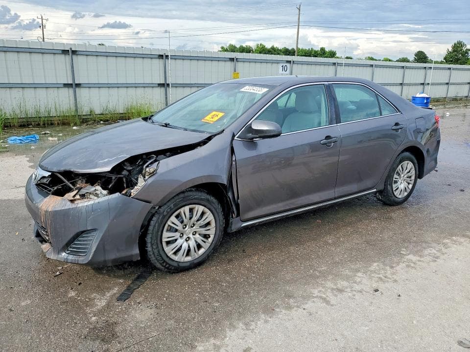 2014 Toyota Camry LE