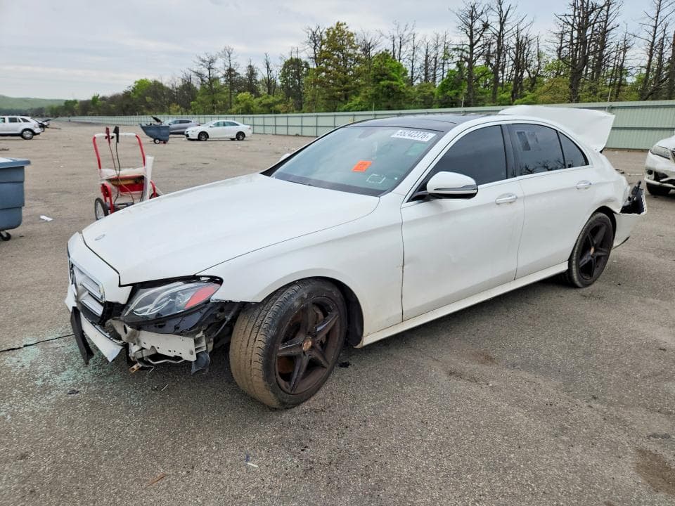 2017 Mercedes-Benz E 300 4MATIC