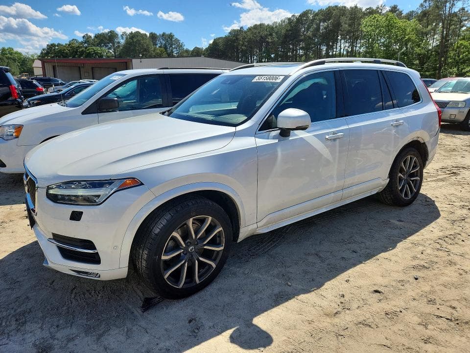 2018 Volvo XC90 T6