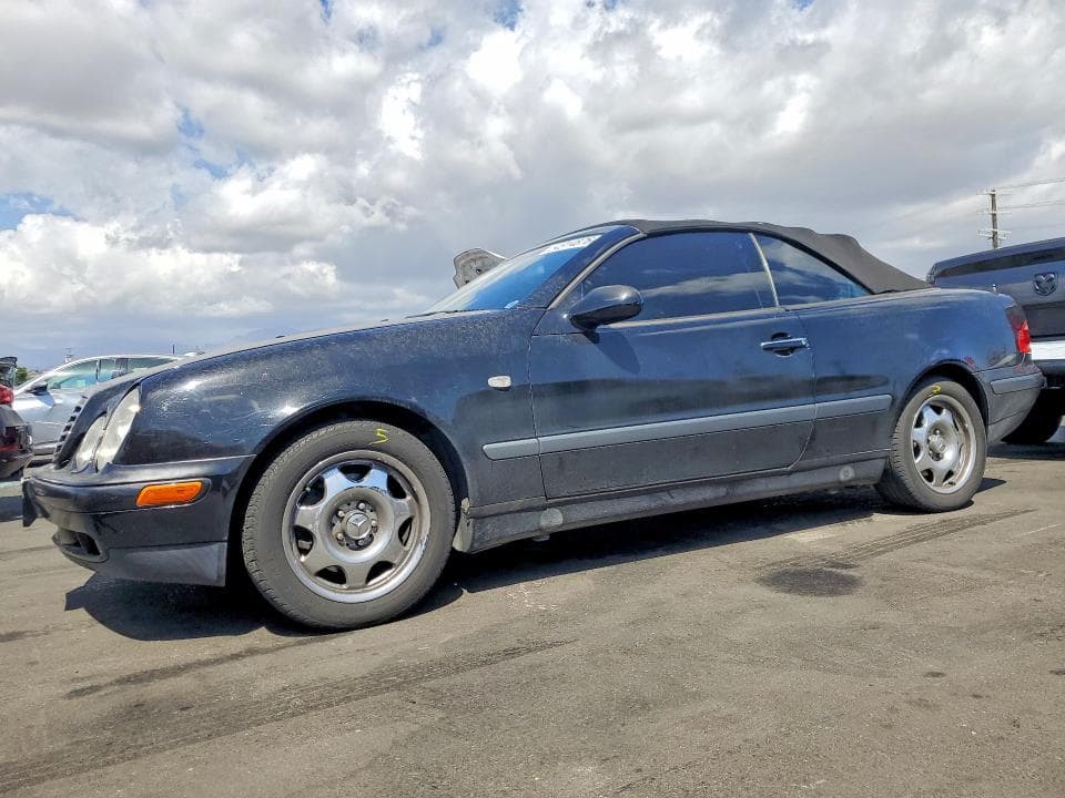 1999 Mercedes-Benz CLK 320