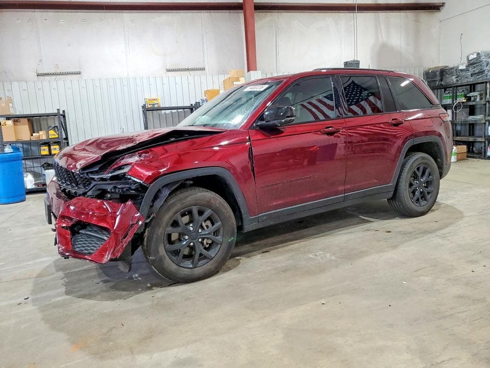 2025 Jeep Grand Cherokee Laredo