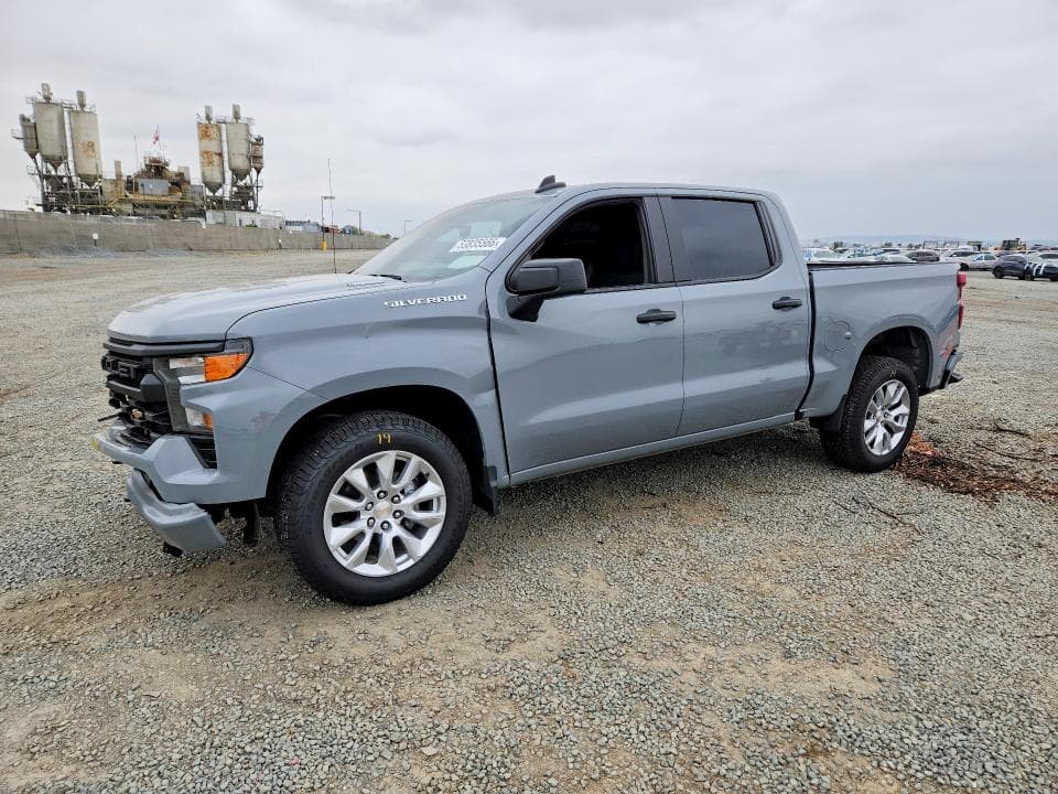 2025 Chevrolet Silverado C1500 Custom