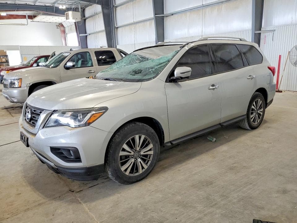 2020 Nissan Pathfinder SL