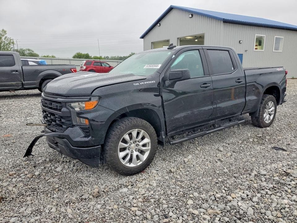 2022 Chevrolet Silverado K1500 Custom