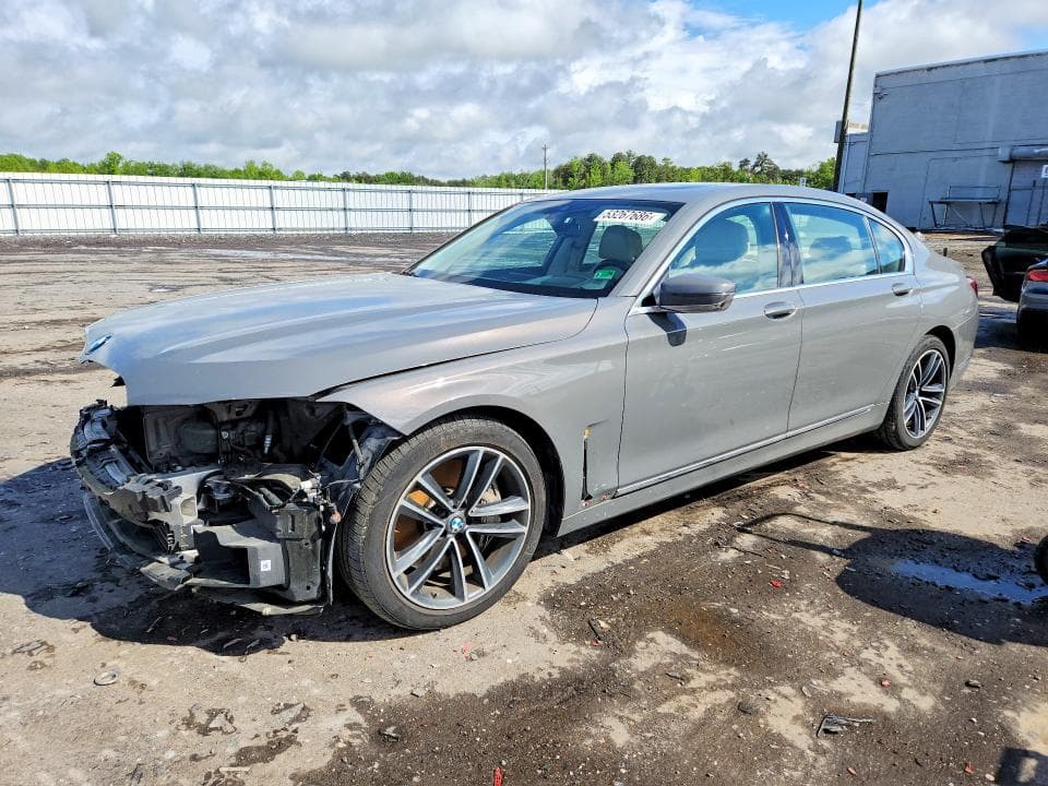 2020 BMW 750 XI