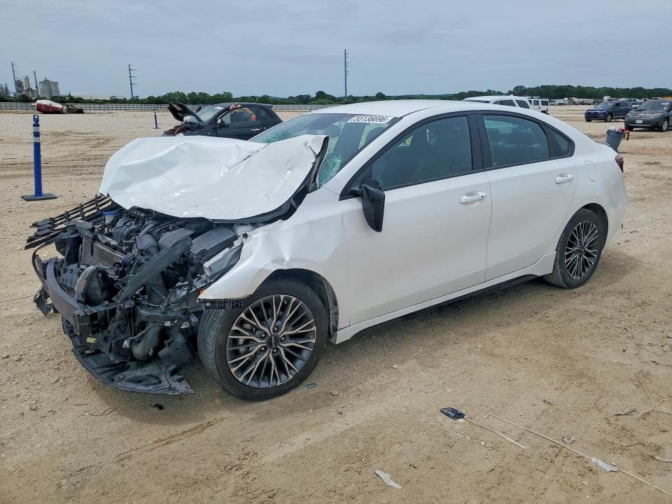 2023 KIA Forte GT Line