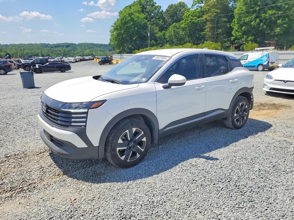 2025 Nissan Kicks SV