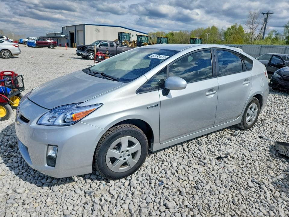 2010 Toyota Prius III