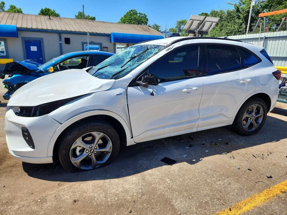 2023 Ford Escape ST Line Select