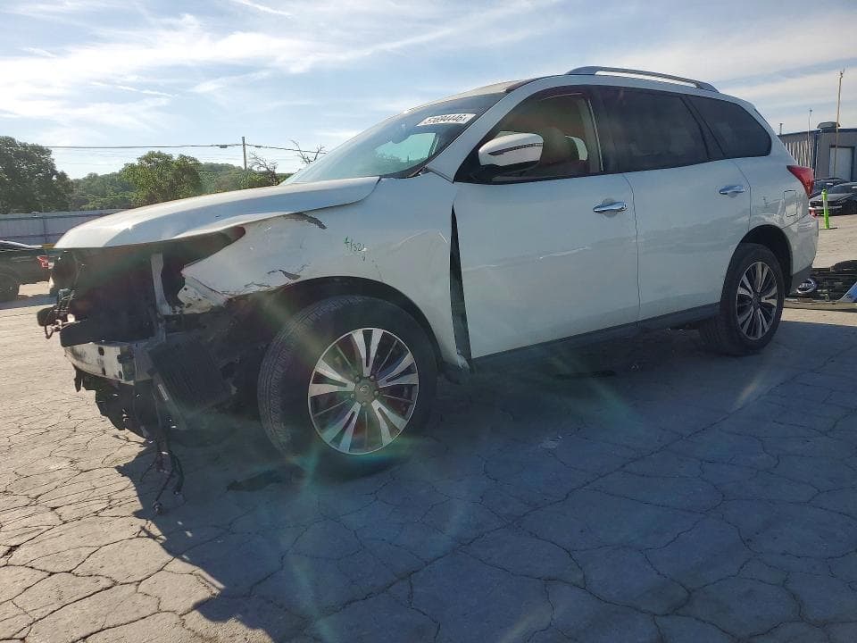 2017 Nissan Pathfinder SV