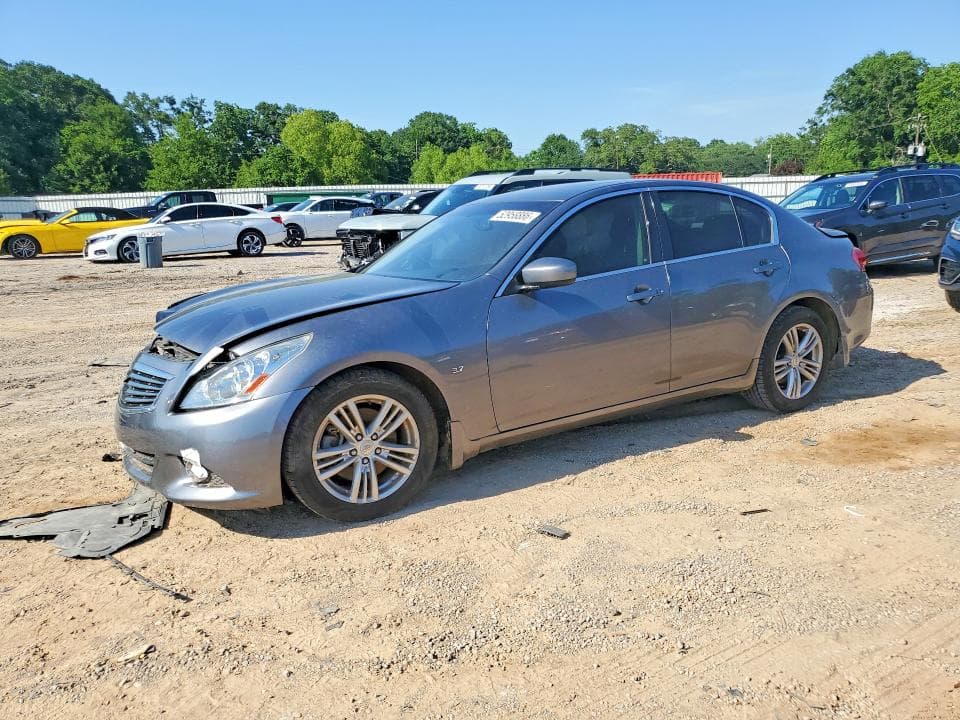 2015 Infiniti Q40 Base
