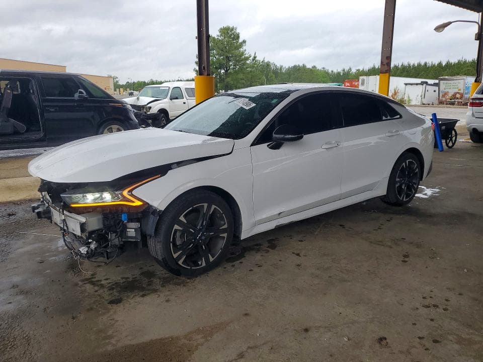 2022 KIA K5 GT Line