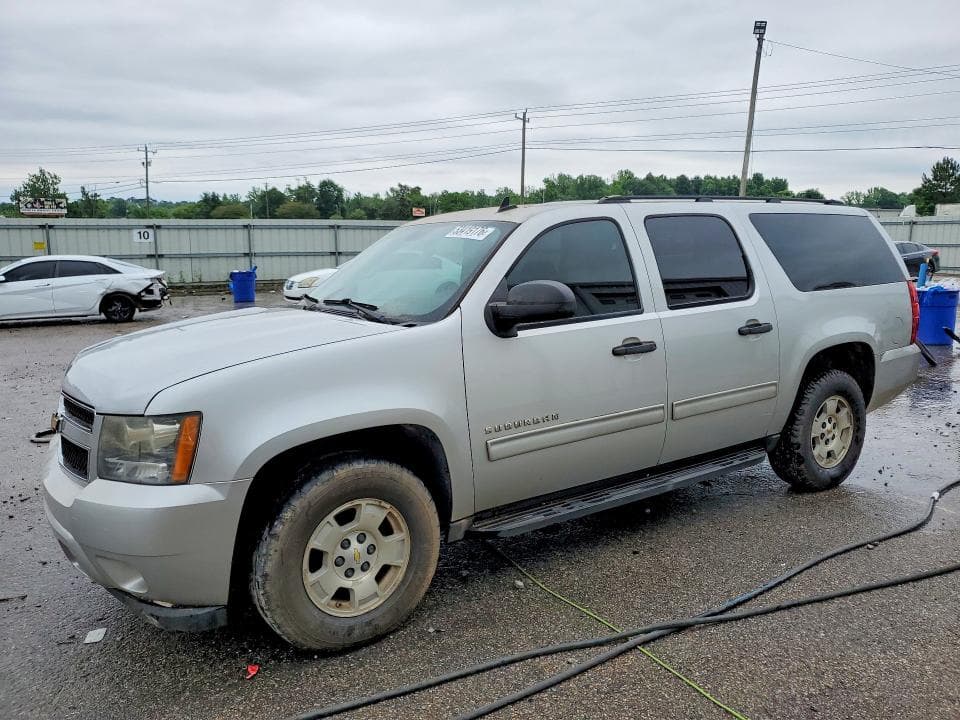2010 Chevrolet Suburban C1500 LS