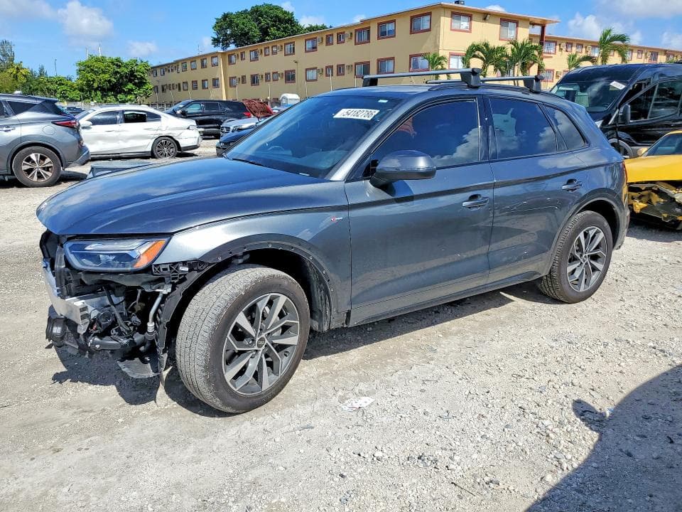 2024 Audi Q5 Premium 45