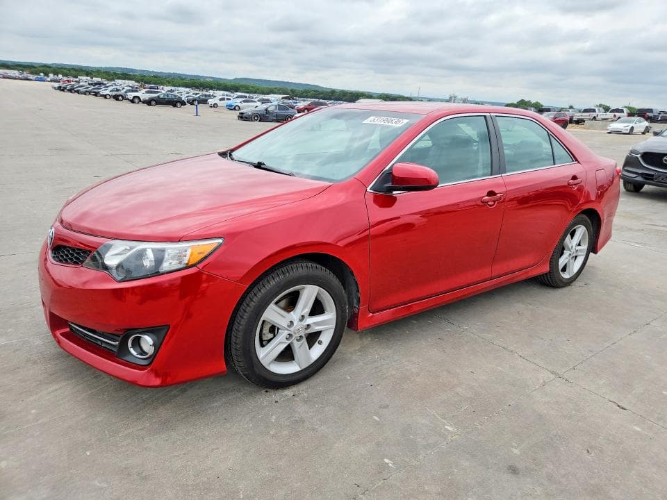 2014 Toyota Camry SE