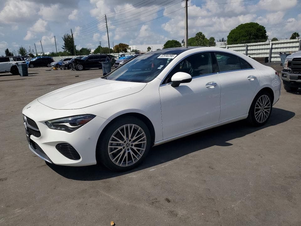 2025 Mercedes-Benz CLA 250