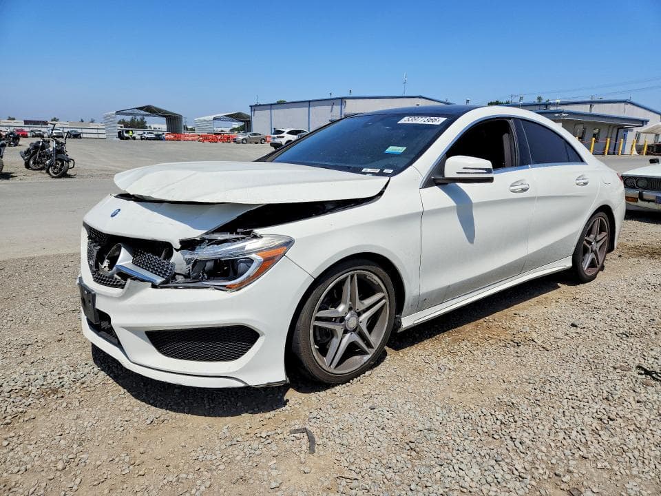 2015 Mercedes-Benz CLA 250
