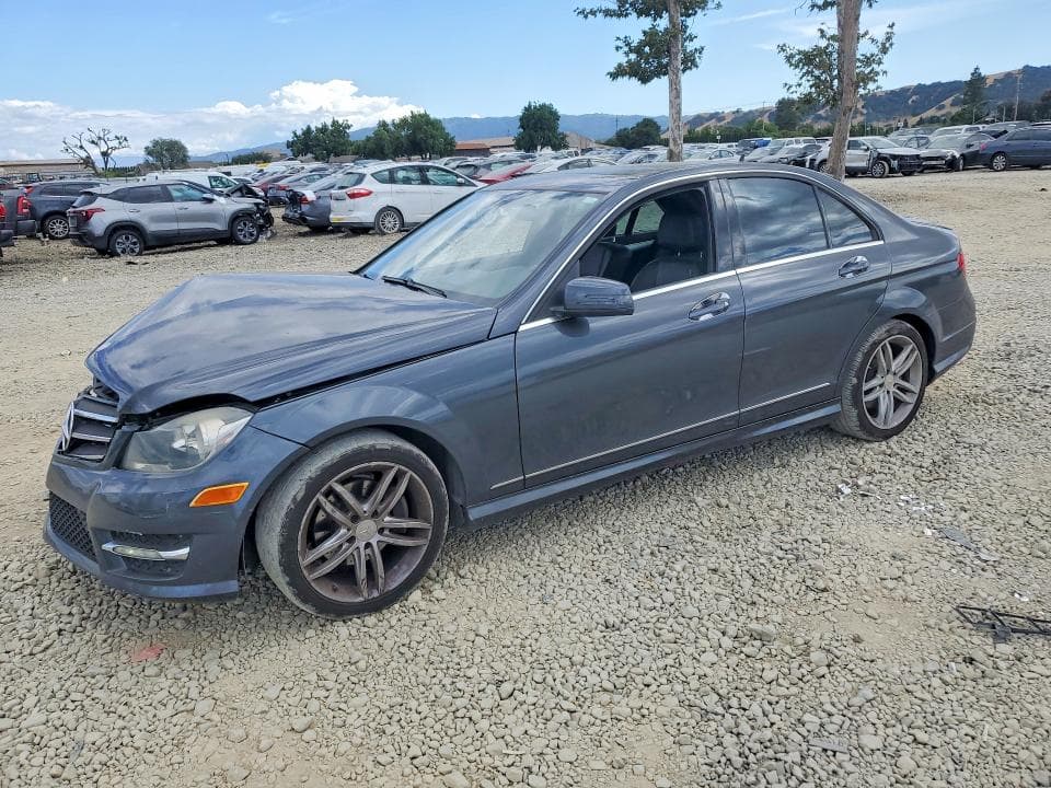2013 Mercedes-Benz C 250
