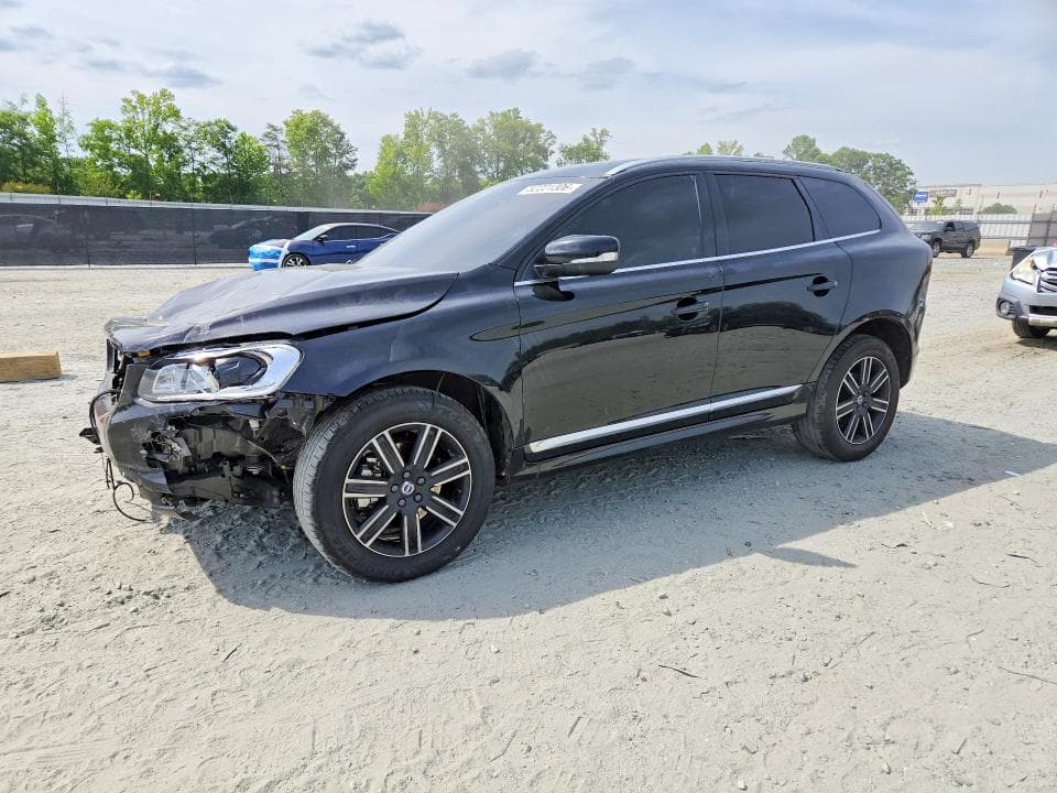 2017 Volvo XC60 T5 Dynamic