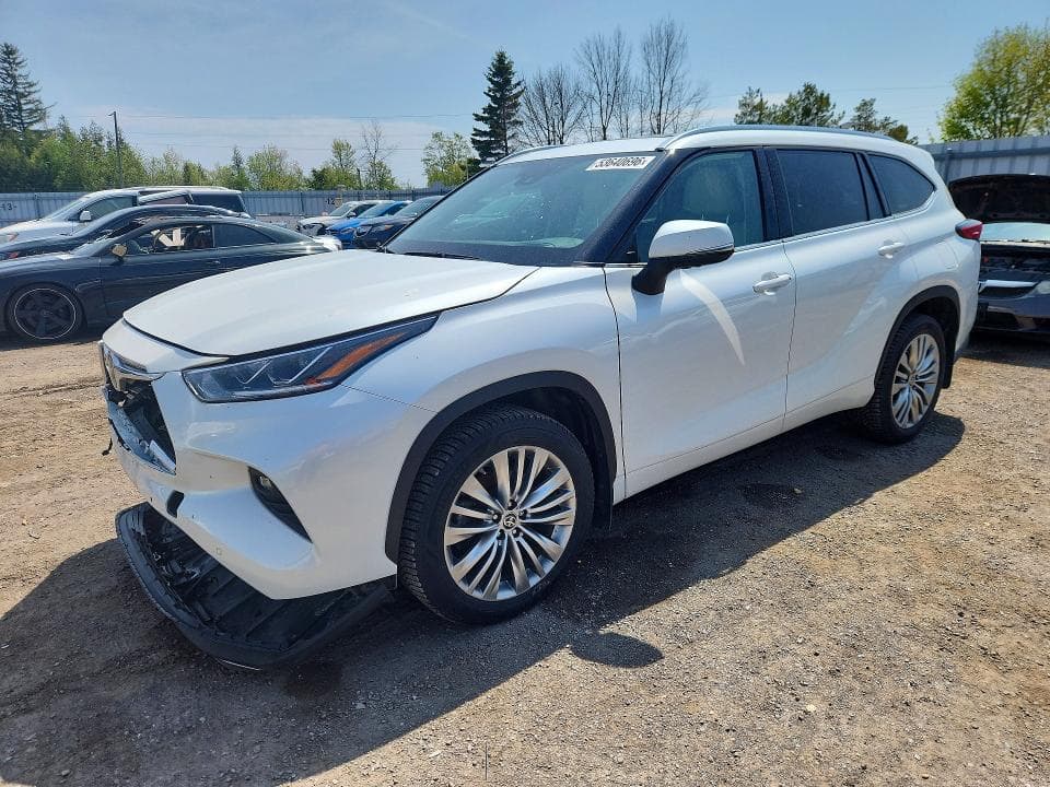 2022 Toyota Highlander Platinum
