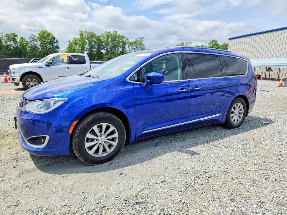 2018 Chrysler Pacifica LX