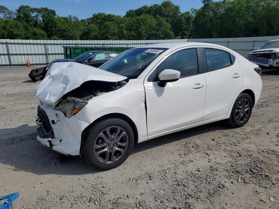 2019 Toyota Yaris LE